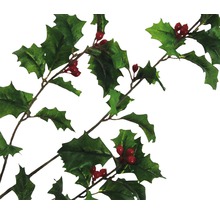 Stechpalmsgirlang med blad och bär som juldekoration