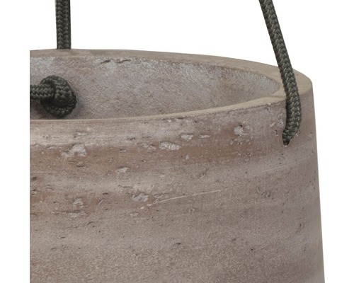Hängande blomkruka av sten med repupphängning