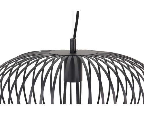 Pendellampa med metallskelett