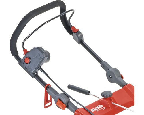 Närbild av reglagen på en AL-KO snöslunga