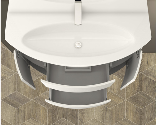 Tvättställ med öppet underskåp uppifrån