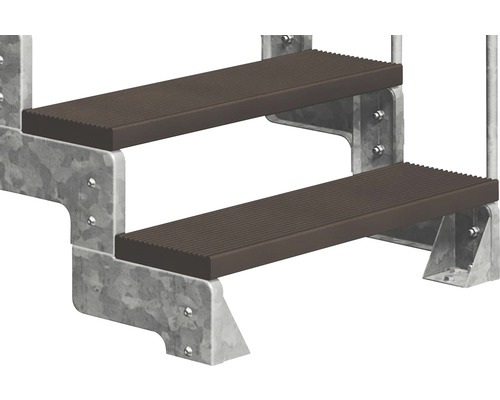 Tvåstegstrappa med räfflade ytor
