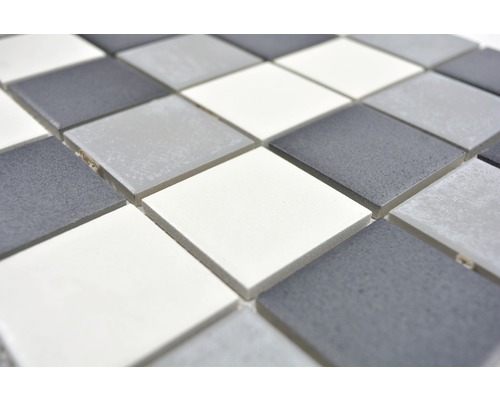 Keramiska mosaikplattor