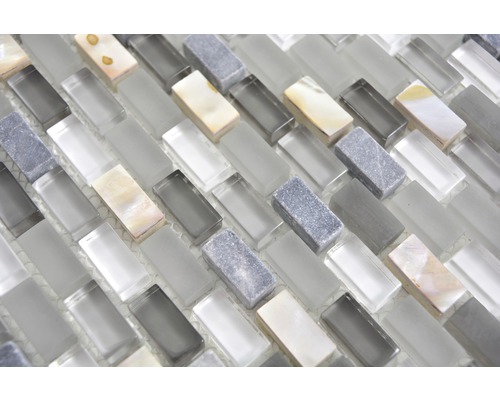 Mosaikplatta med glas-, naturstens- och snäckelement