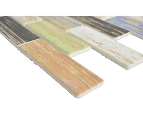 Mosaikplattor i träimitation