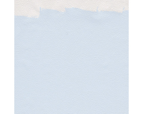 Målad vägg med ojämn yta