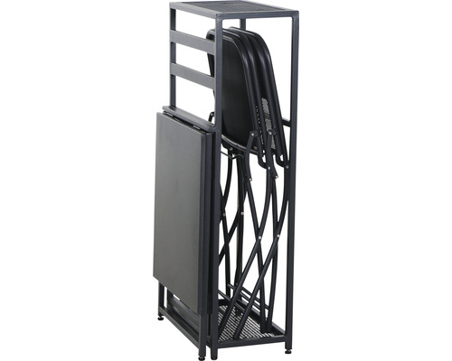 Fällbara stolar med bord och ram för förvaring.