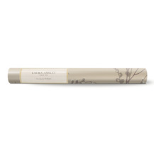 Rulle Laura Ashley non-woven tapet med växtmönster