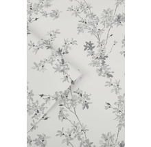 Tapet med blommönster på rulle