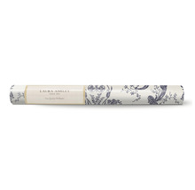 Tapetrulle med blommönster