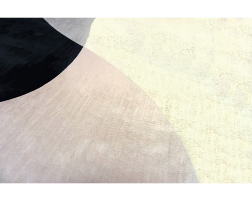 Detalj av en matta med abstrakt mönster