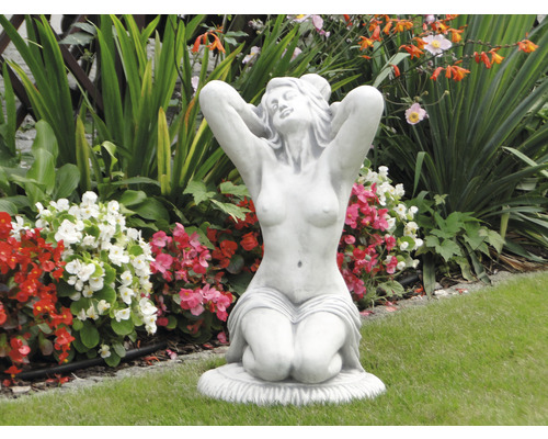 Trädgårdsfigur Nora konststen 57cm vit