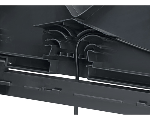 Detaljvy av en kabelgenomföring i ett hölje