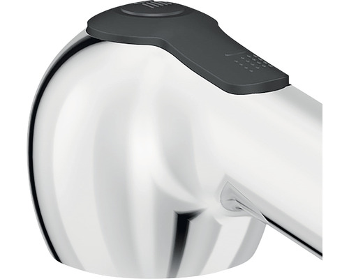 Duschmunstycke av metall med kontrollknapp