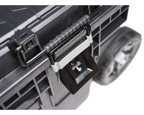 Detaljbild av en verktygslåda med lås