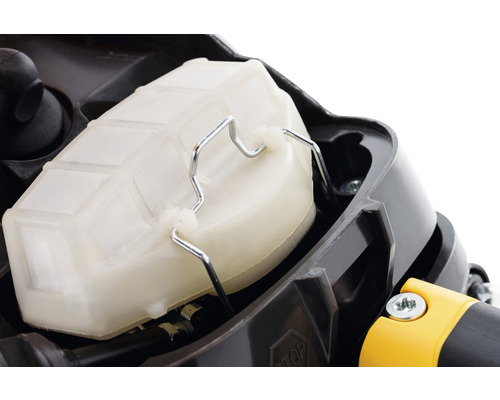 Detaljvy av ett luftfilter för trädgårdsutrustning