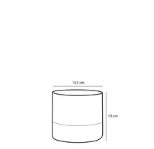 Skiss av en blomkruka med måtten 13,5 cm i diameter och 13 cm i höjd