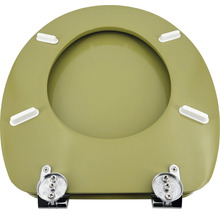 Toalettsits av plast med krombeslag