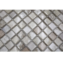 Närbild av mosaikplattor för vägg och golv