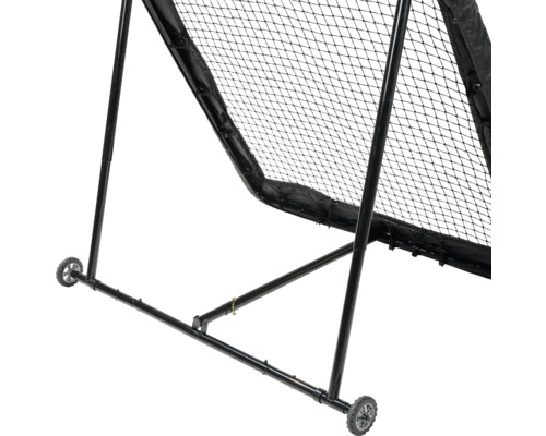 Detaljvy av ett bollfångarnät med hjul