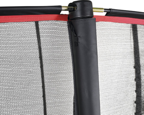 Närbild av ett studsmattasäkerhetsnät