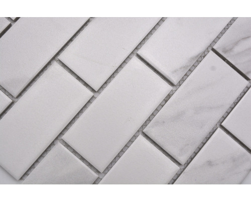 Rektangulära mosaikplattor av porslinsstengods