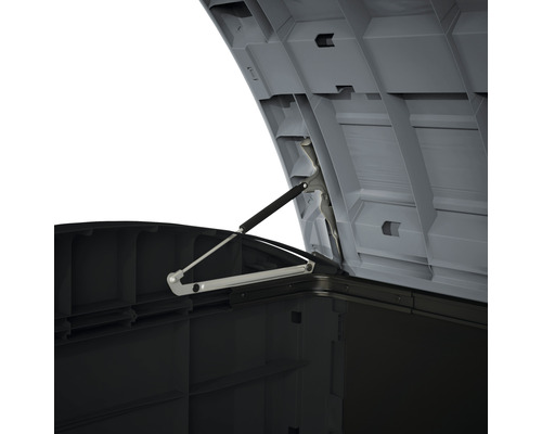 Detaljvy av en öppen trädgårdsbox med gasfjäder