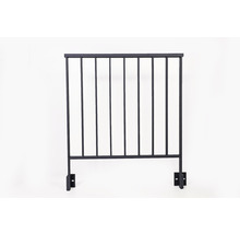 Metallstaketpanel för trädgårdsdesign