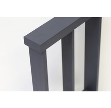 Detaljvy av ett metallstaketselement