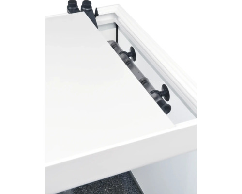 Akvarium med lock, filtermaterial och värmeelement