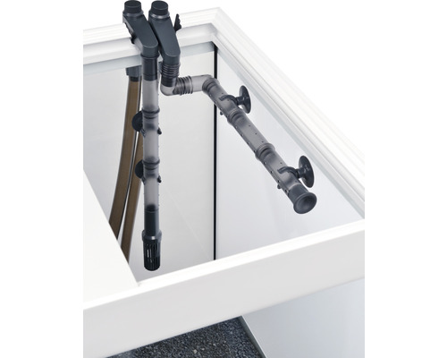 Akvarietillbehör i akvarium