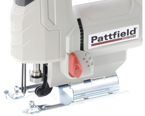 Närbild av en sticksåg från Pattfield Ergo Tools.