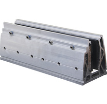 Aluminiumprofil med skruvhål