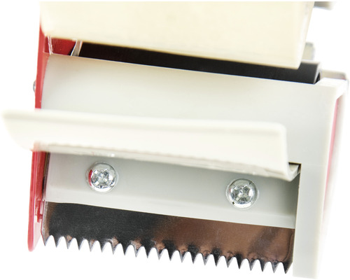 Detaljvy av en tejpdispenser med ett tandat blad för enkel avrivning av tejpen