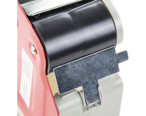 Detaljvy av en komponent med metallfäste