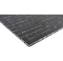 Mosaikplatta med kvadratiska element