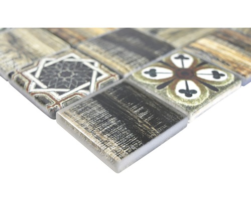 Mosaikplattor med olika mönster