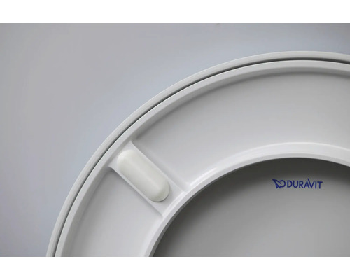 Detaljbild av en Duravit toalettlock av sanitetskeramik