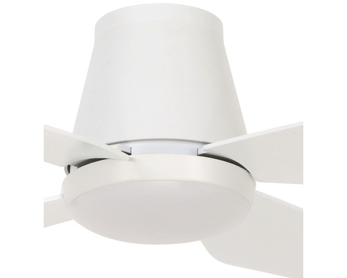 Vit takfläkt med lampa