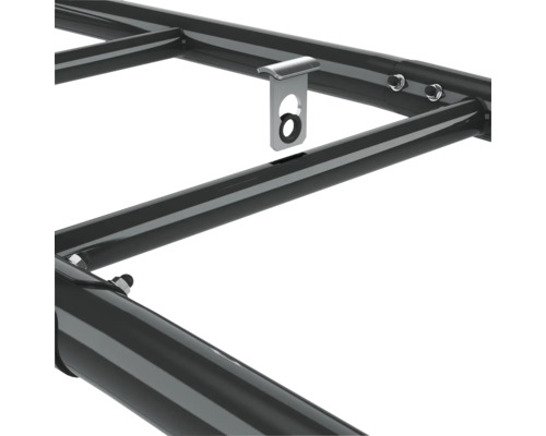 Detaljvy av takräcke med fästelement