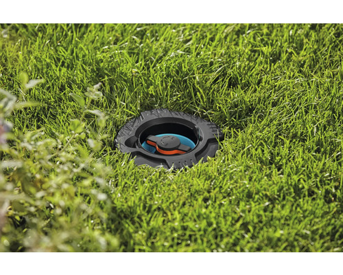 Pop-up sprinkler i gräsmattan