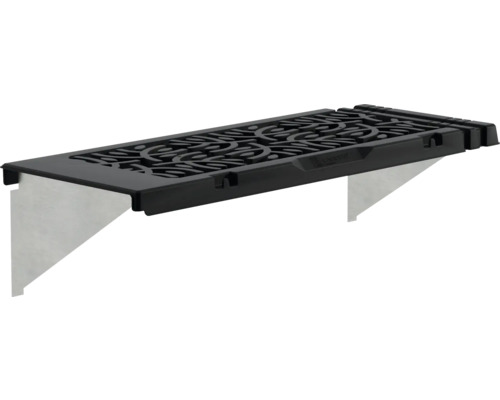 Svartlackerat källarfönstergaller med två väggfästen