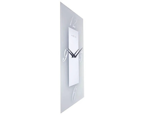 Rektangulär väggklocka med siffror