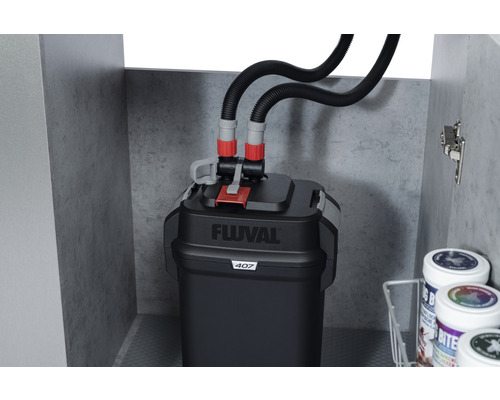 Fluval 407 ytterfilter under ett handfat