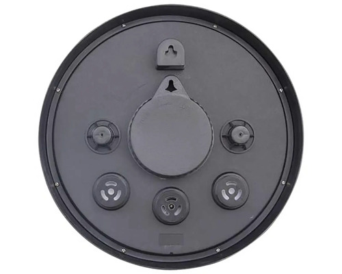 Baksida av en rund klocka med upphängning