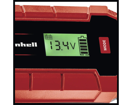 Einhell logotyp. Detaljvy batteriladdare med digital display.