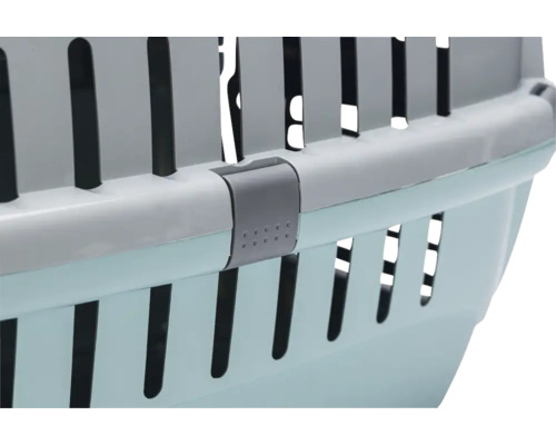 Detalj av en transportbur för husdjur med stängning