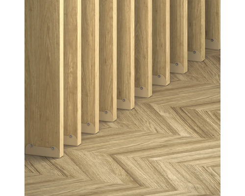 Träpanel och fiskbensparkettgolv