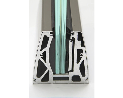 Profilsnitt av en fönsterkarm med glas