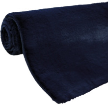 Rullad matta av fuskpäls